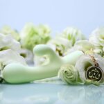 Вібратор подвійний ZALO Ichigo Vanilla White