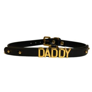 Чокер з написом DADDY від UPKO з італійської шкіри, чорний із золотою фурнітурою
