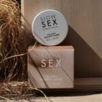 Масажна свічка Bijoux Indiscrets SLOW SEX Massage Candle (50 г)