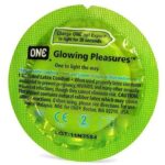 Презерватив латексний One Glowiing Pleasures, що світиться у темряві, 1 шт