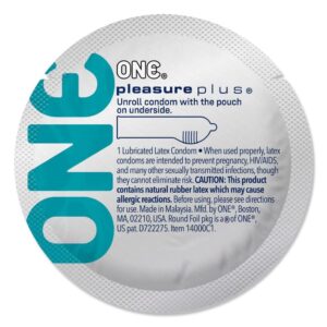 Набір презервативів One Pleasure Plus з повітряною ребристою капсулою (5 шт.)