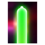 Презервативи ONE Glowing Pleasures, 3 шт, світяться в темряві, зі змазкою, картонне паковання
