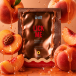 Саше Їстівний лубрикант INTT Lick Me Peach зі смаком персика та ефектом тепла, 2 мл