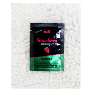 САШЕТ/Їстівний лубрикант зі смаком полуниці INTT Strawberry Lubricant