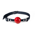 Кляп силіконовий Feral Feelings Silicon Ball Gag Black/Red, чорний ремінець, червона кулька