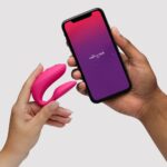 Смарт-вібратор для пар We-Vibe Chorus Pro Electric Pink