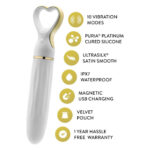 Вібратор міні класичний Blush Delice Heartthrob із рельєфом, білий